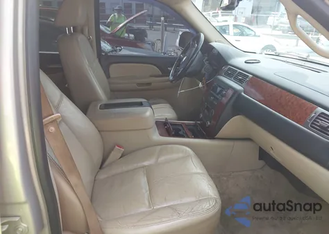 2007 Chevrolet Suburban 1500 Ltz from USA, damaged, VIN 1GNFC16J97R343734